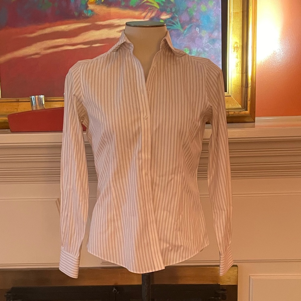 Brooks Brothers women's size 6 Non-Iron Tailored-Fit striped Dress Shirt